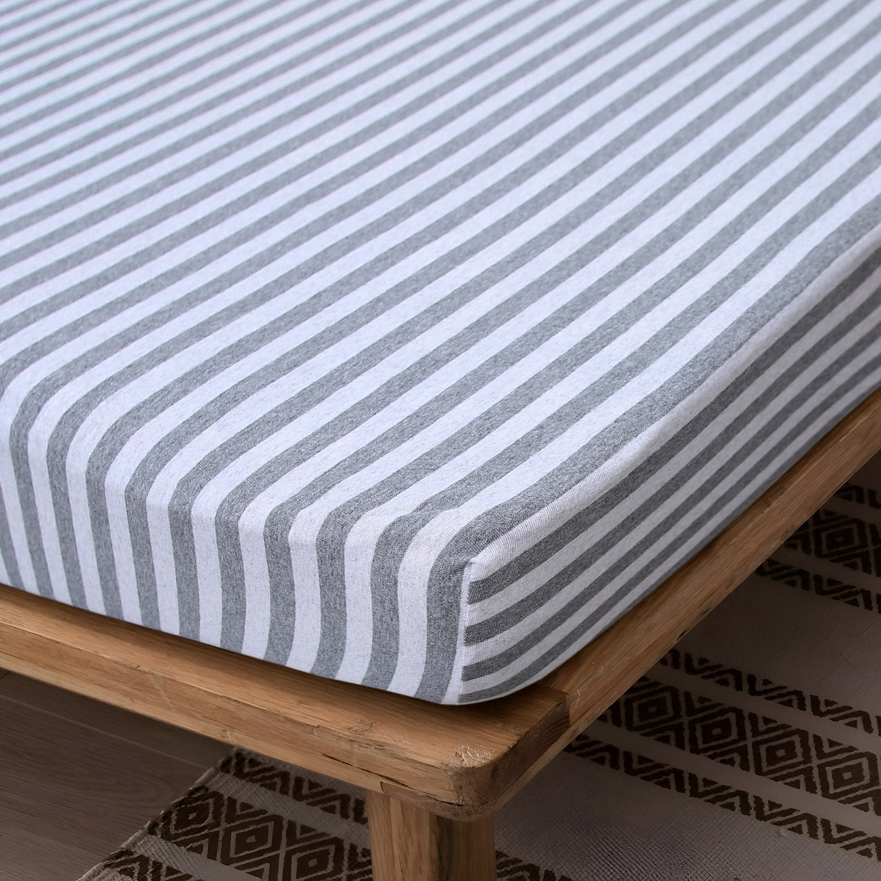 Jersey Cotton Rich Fitted Bed Sheet With 2 Pillow Covers Up to 6" Fits Mattress